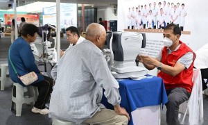 没那么多“元气老人”，银发经济的主力是80后