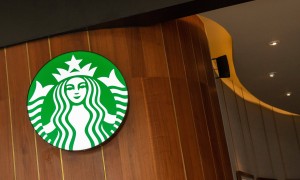 星巴克中国130亿美元的估值怎么来的？